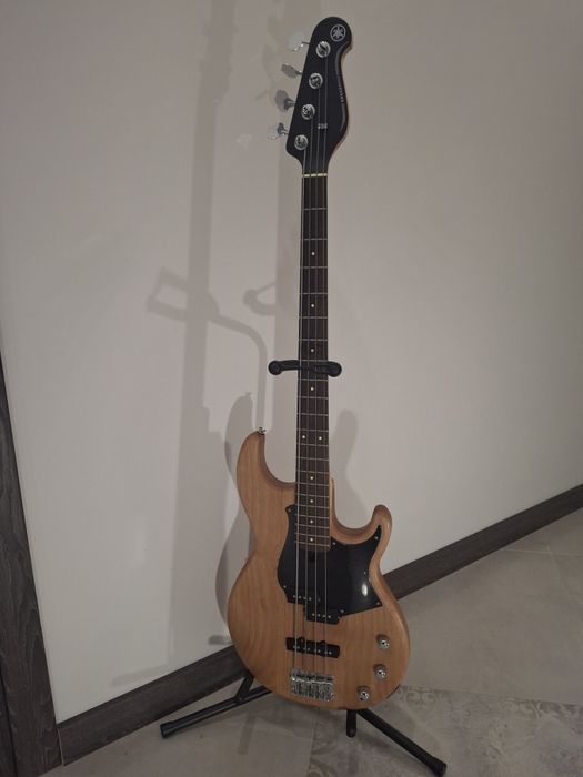 Бас-гітара, Yamaha bb 234 + чохол