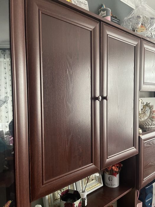 Продаю мебиль шкафи