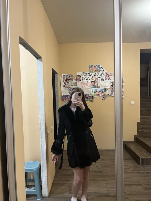 Пальто з мехом