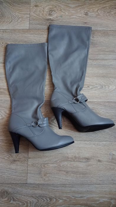 Kozaki 40 nieocieplone szare