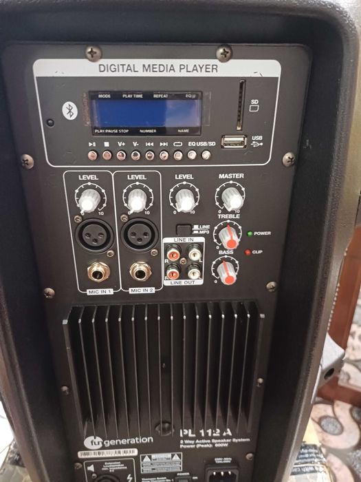 Equipamento de música profissional.