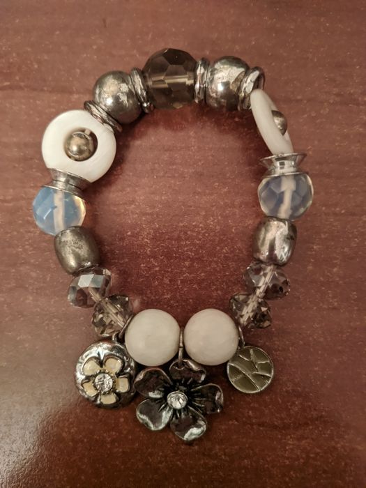 Браслет в отличном состоянии.