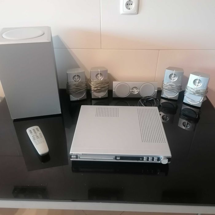 Home Cinema Philips LX3600D
