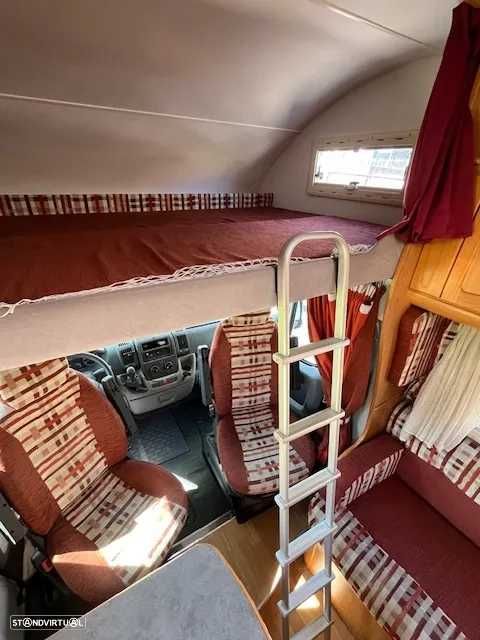 Autocaravana 6 lugares 6 dormida - Fiat Ducato 2.3 (130 CV)