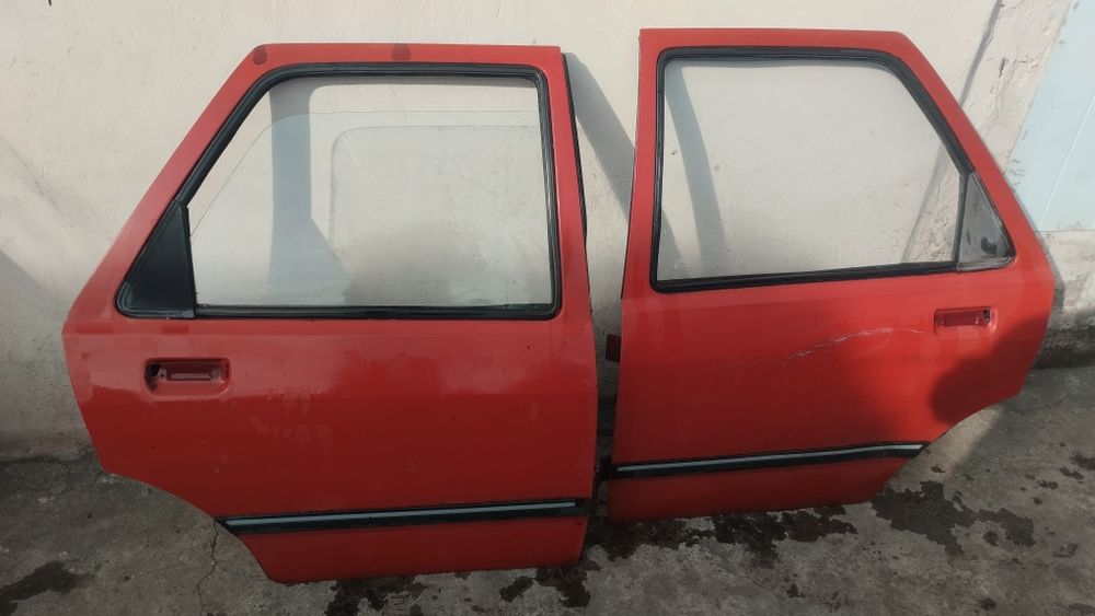 Капот , двери , бампер форд сиерра