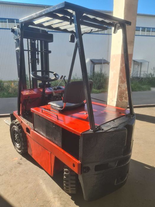 Продам навантажувач БАЛКАНКАР ЕВ 717.33 з АКБ (2.0 тонни)