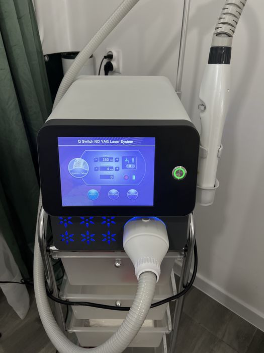 Laser do usuwania tatuaży.