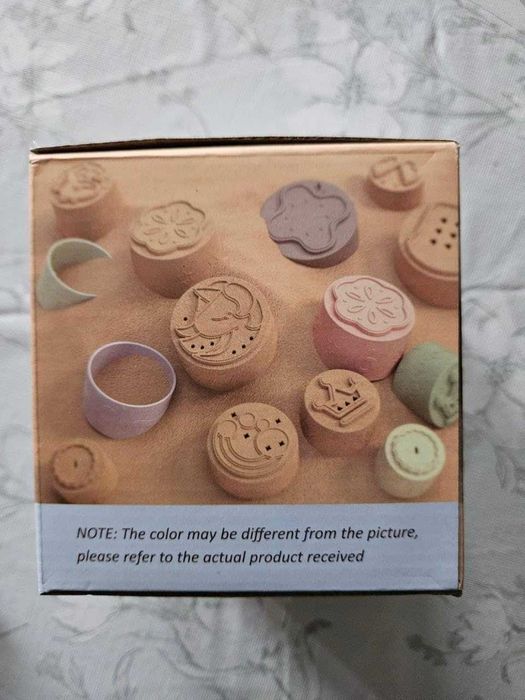 Torre de Copos Empilháveis em Silicone (9 Peças) - NOVO