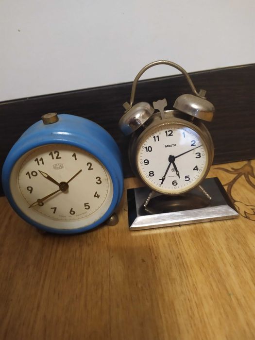 Будильники разные