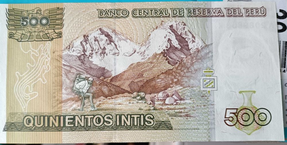Set de 4 Notas Circuladas no Perú      ( Continente sul Americano)
