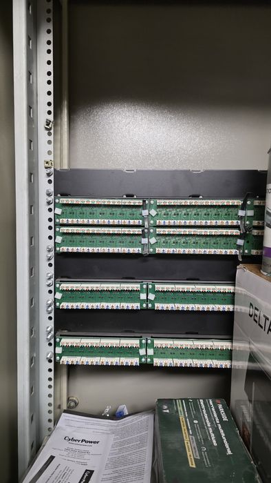 Servidor grande RACK