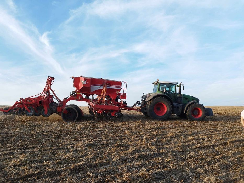 Rzepak siew pasowy strip-till punktowy vaderstad v12