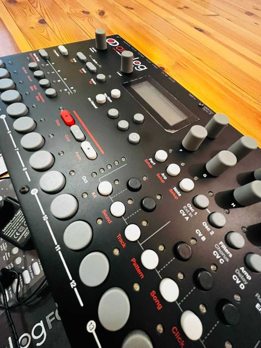 Elektron Analog Four MK1
