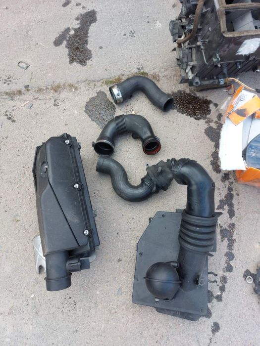 Корпус патрубки воздуховода mercedes ml w163