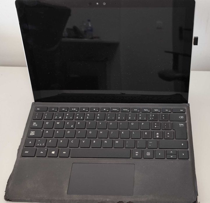 Portatil surface pro 4