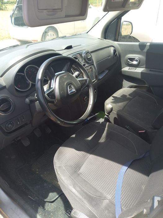 Carrinha de 7 lugares
