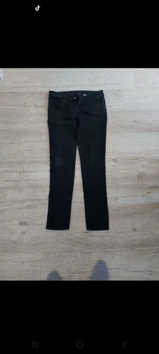 Spodnie skinny czarne