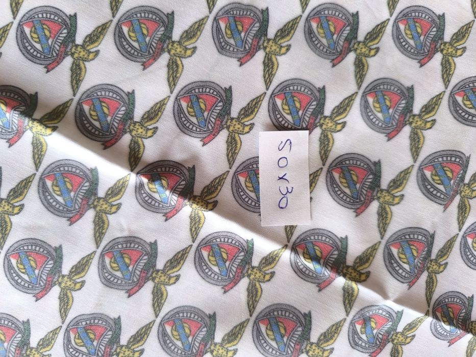 Retalho tecidos desportivos