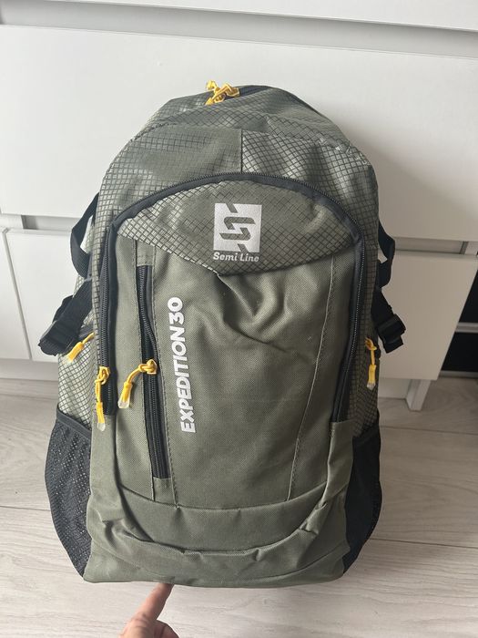 Plecak sportowy trekingowy szkolny duzy nowy