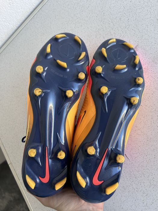Nike Phantom Pro