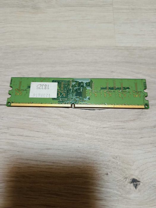 Оперативная память Hynix DDR2-800 1024MB PC2-6400 (HYMP112U64CP8-S6)