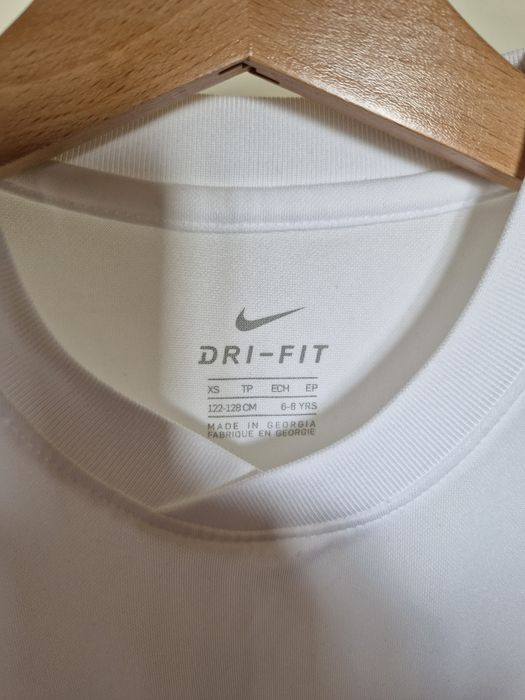Strój sportowy Nike 122 / 128