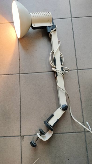 Lampa kreślarska z okresu PRL-u