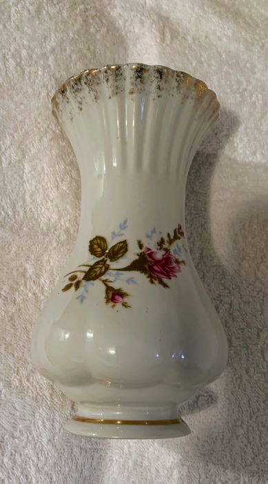 Wazonik  Porcelana „Chodzież”