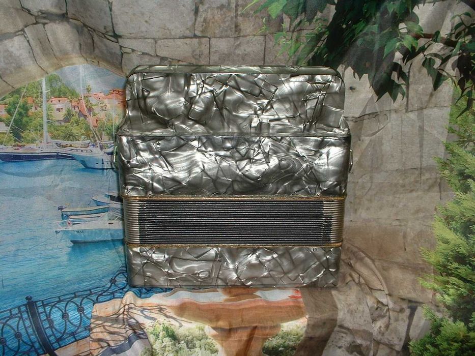 Concertina Avenda N .1041
