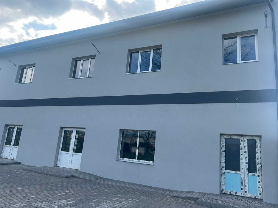 продаж комерційної нерухомості