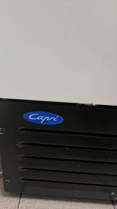 Холодильник Capri 0,5
