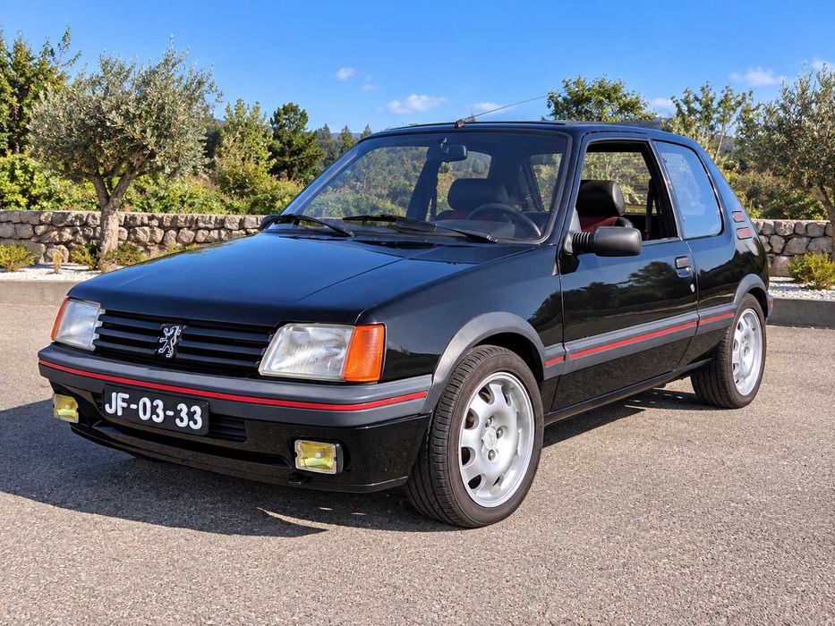 Peugeot 205 GTI