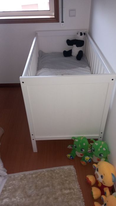 Cama de bebé/criança