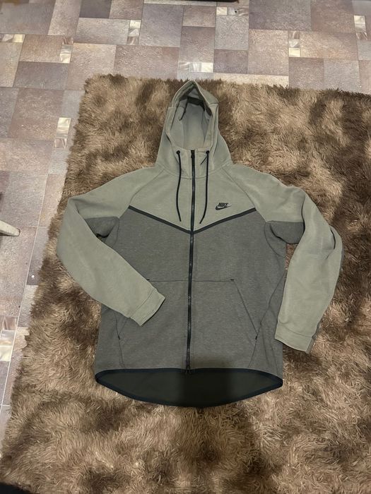 Zip-Hoodie Nike Tech Fleece