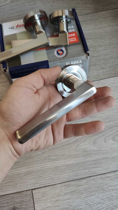 Ручки дверні + комплект накладок на замок