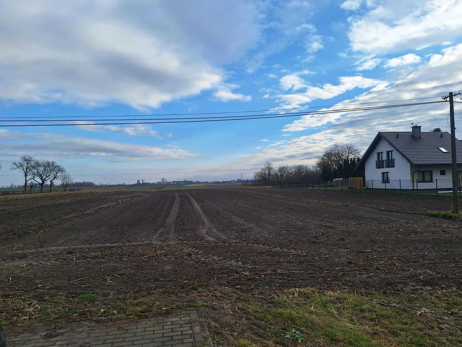 Sprzedam działkę rolno-budowlaną 20 arów