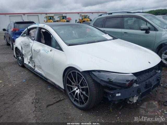 Mercedes-Benz Eqs 450 двері