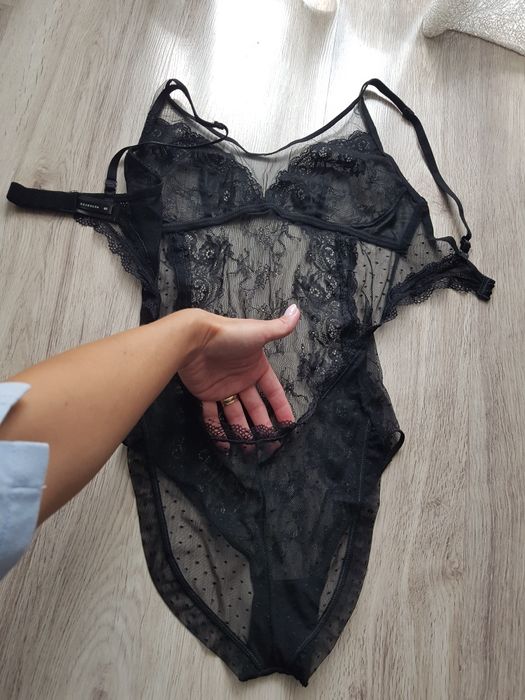 Body koronka S Reserved nowe bez metki