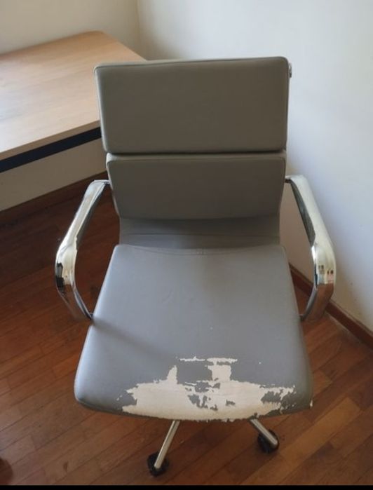 Cadeira escritório usada