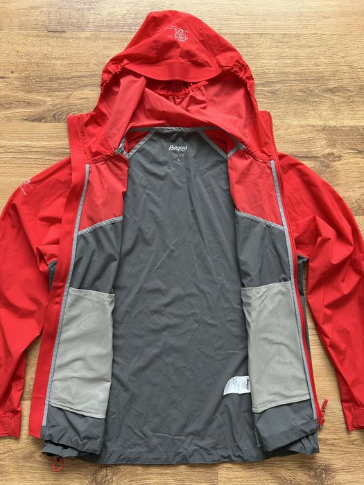 Вітровка Bergans Microlight size M