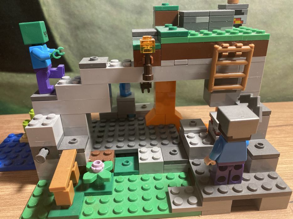 Lego minecraft 21141