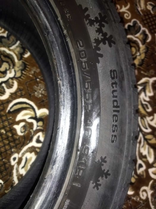 Резина зимняя комплект KUMHO IZEN KW31 205\55R16 91R.