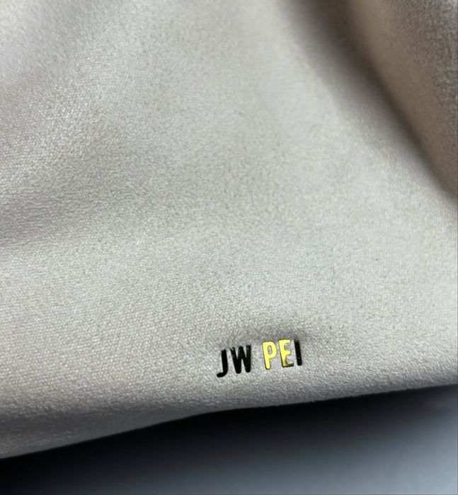 Сумочка JW PEI замш