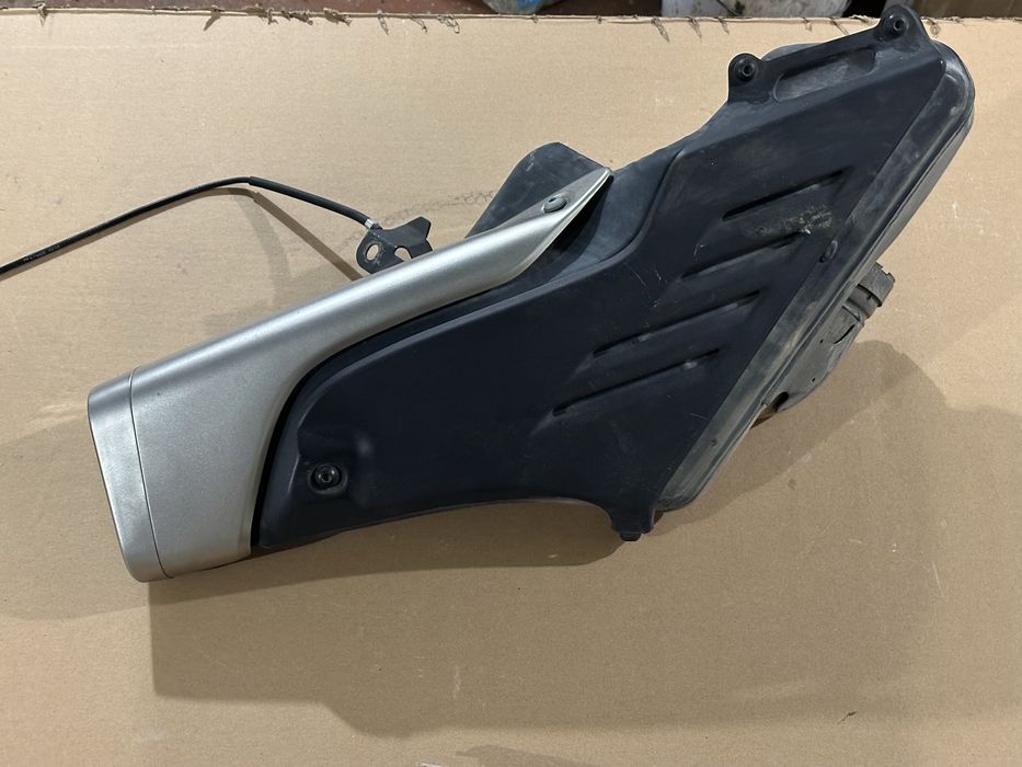 Оригінальний вихлоп Honda CBR 1000RR (SC59) — пробіг лише 860 км!