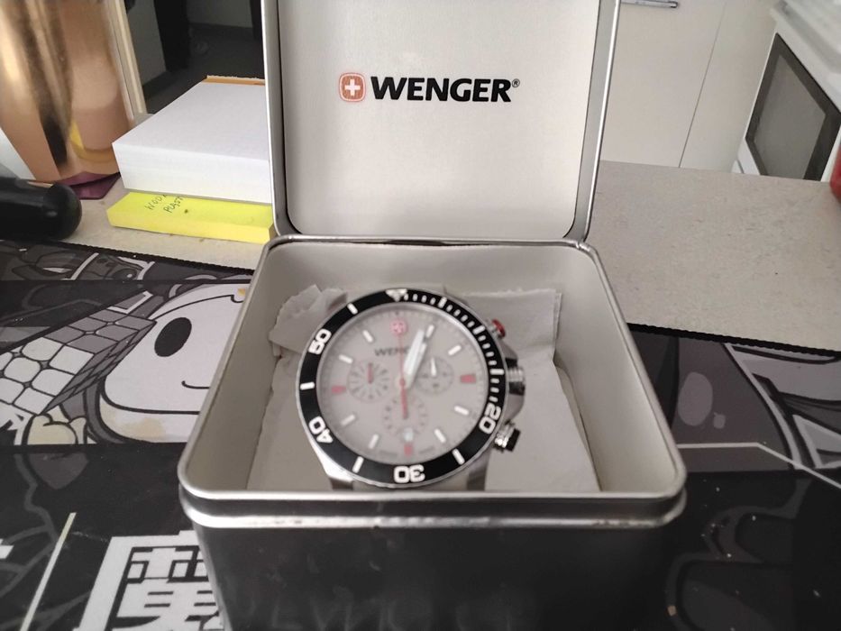 Zegarek chrono szwajcarski