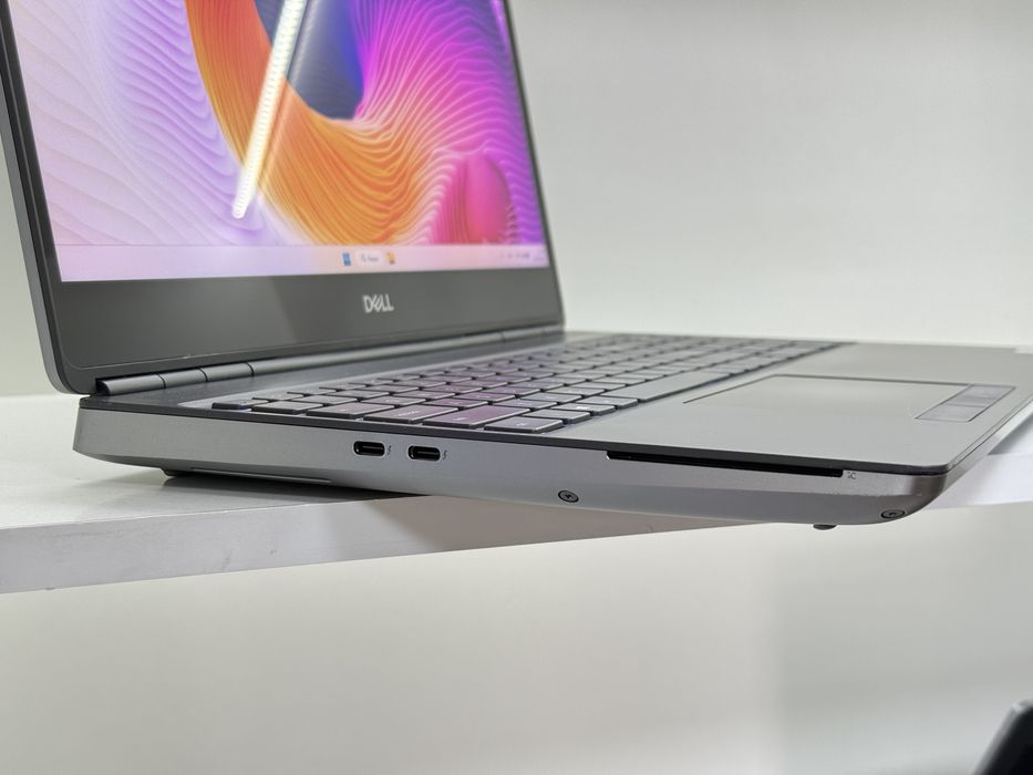 Професійний Dell Precision 7550 | 64Gb RAM 1Tb SSD | 15.6" TOUCH | Core i7-10850H