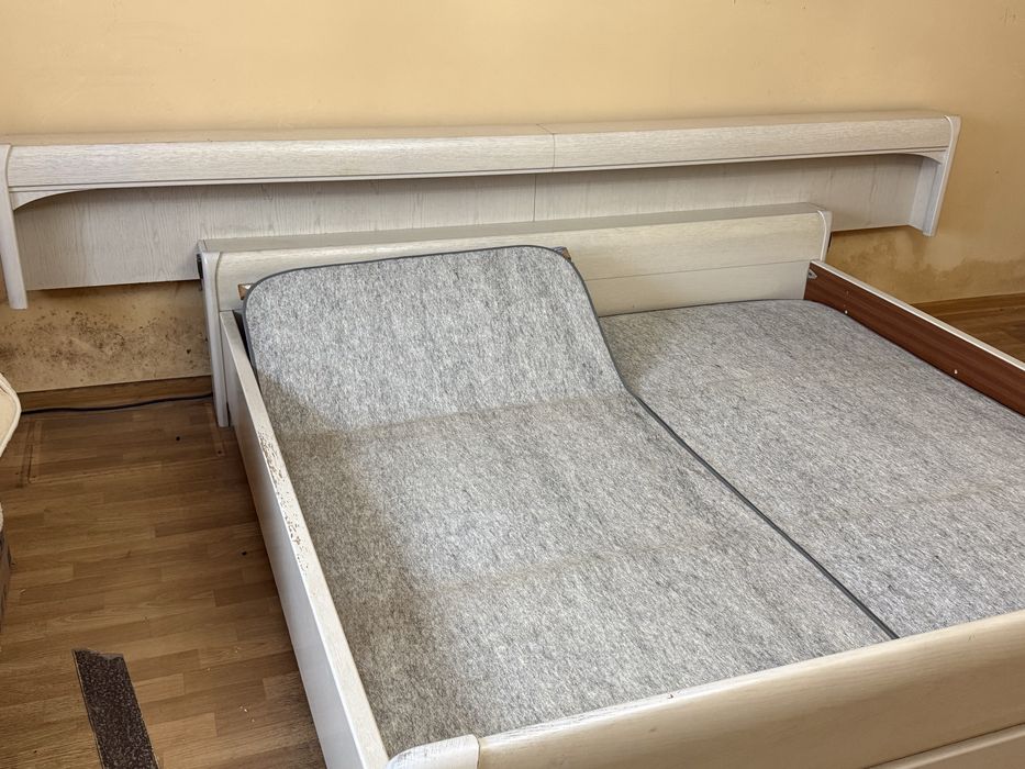 Łóżko 200x200 stan dobry, solidna konstrukcja