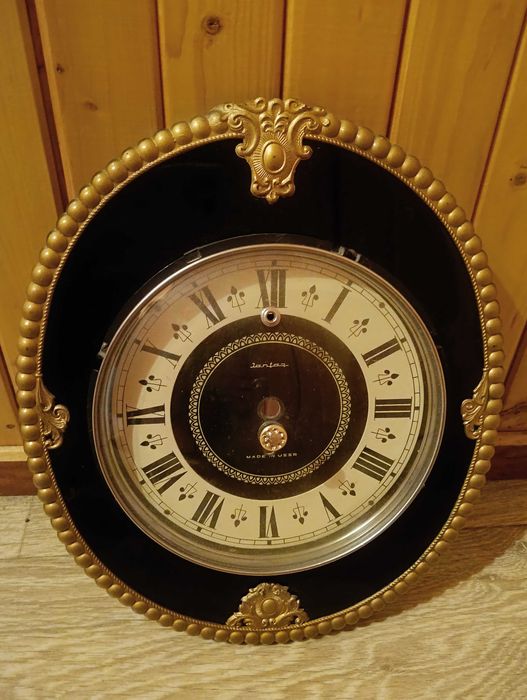 Stary Zegar Dekoracja PRL