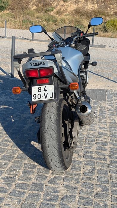 Yamaha FZS 600 FAZER