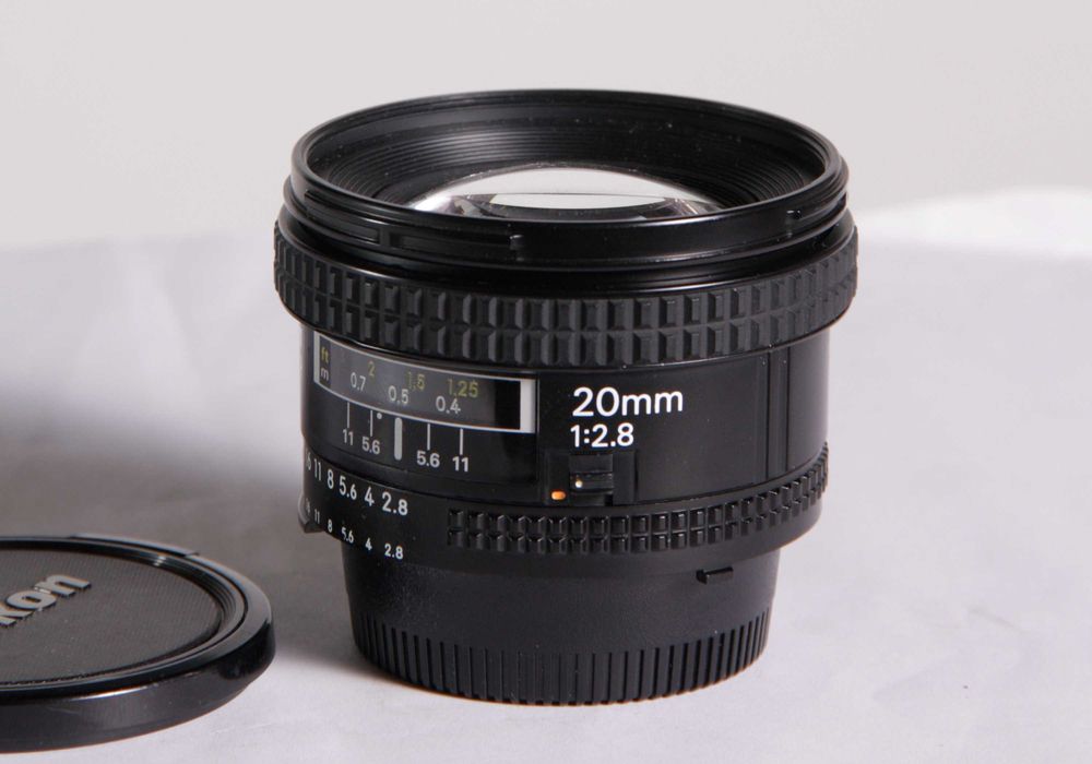 Nikon AF 20mm 2,8